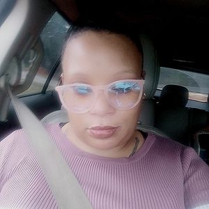 Meet your Posher, Danelle lailonna